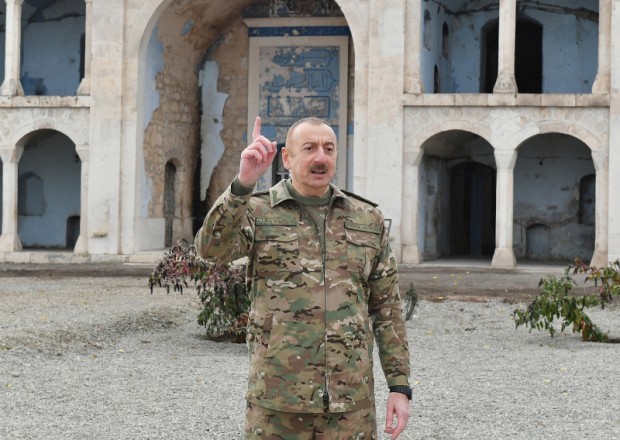 "Göstərişlər verildi ki, daha müasir ordu yaradaq" - Ali Baş Komandan